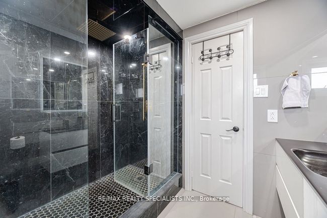 72 Farrow Cres, House other with 5 bedrooms, 4 bathrooms and 2 parking in Ajax ON | Image 29