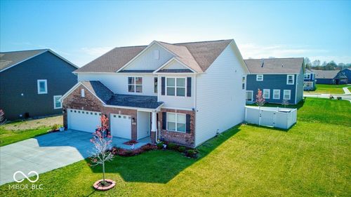 5839 Altar Bell Cir, Greenwood, IN, 46143-1754 | Card Image