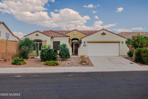 7663 W Creosote Spring Ct, Tucson, AZ, 85743-5215 | Card Image