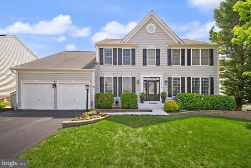 9009 Paddington Ct, BRISTOW, VA, 20136-5772 | Card Image