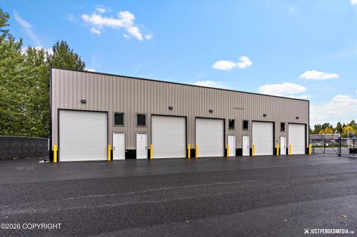 7-12874 Old Seward Hwy, Anchorage, AK, 99515-3510 | Card Image