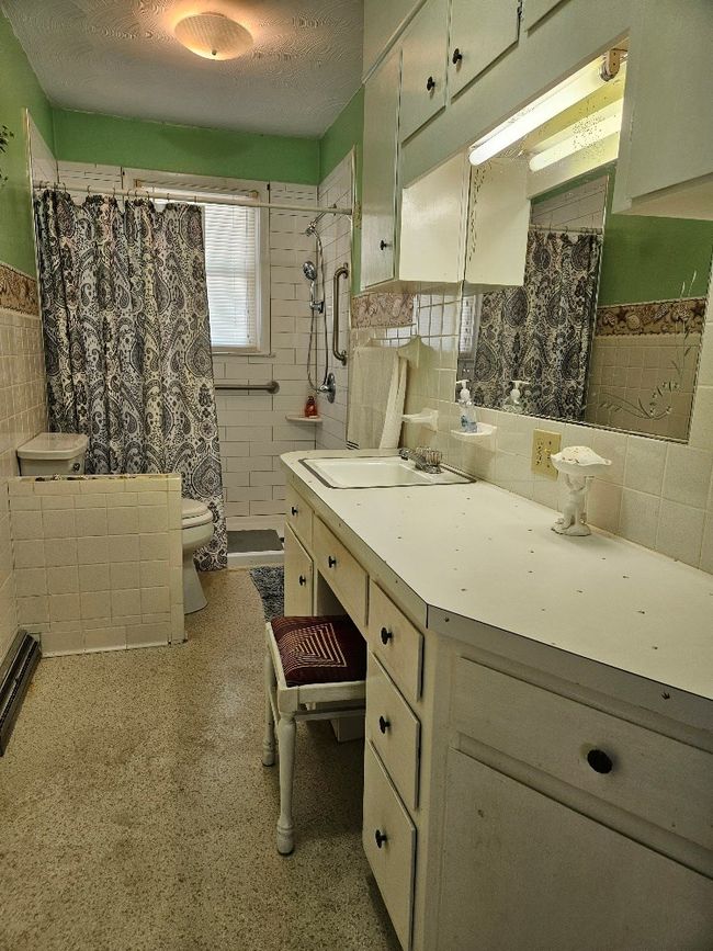 663 Cleghorn Valley Rd, House other with 4 bedrooms, 2 bathrooms and 1 parking in Marion VA | Image 13