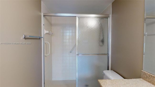 APT-219 - 600 Three Islands Blvd, Condo with 2 bedrooms, 2 bathrooms and null parking in Hallandale Beach FL | Image 19