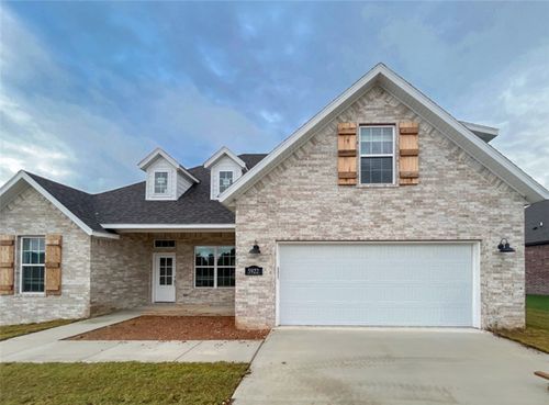 5840 Poppy Ave, Springdale, AR, 72762-3252 | Card Image