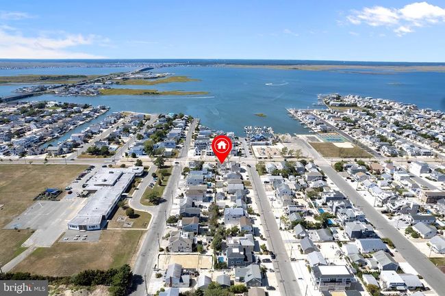 106 S Barnegat Ave, House other with 5 bedrooms, 2 bathrooms and null parking in Surf City NJ | Image 46