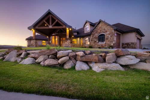 2849 1800, Vernal, UT, 84078-8721 | Card Image