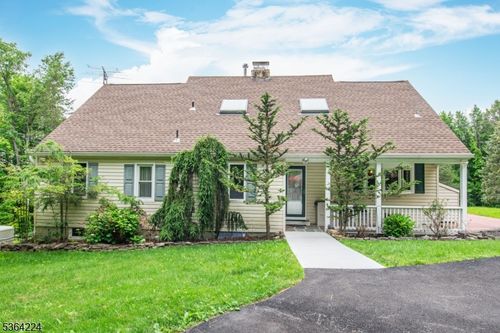 25 Mordaunt Rd, Vernon, NJ, 07462-3030 | Card Image