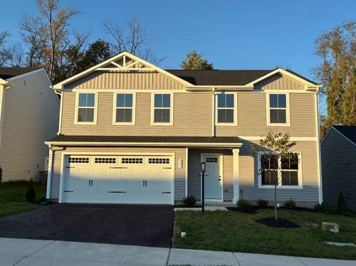 321 Walsh Ln, WAYNESBORO, VA, 22980-9615 | Card Image