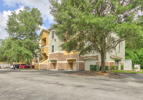 616-8539 Gate Pkwy W, JACKSONVILLE, FL, 32216-1019 | Card Image