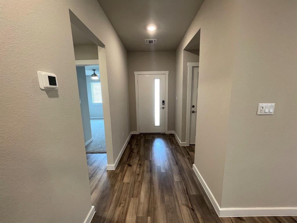 Residential Lease in Georgetown 3