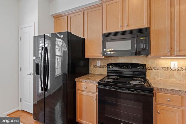 7583 Hearthside Way, Townhouse with 3 bedrooms, 4 bathrooms and null parking in ELKRIDGE MD | Image 16