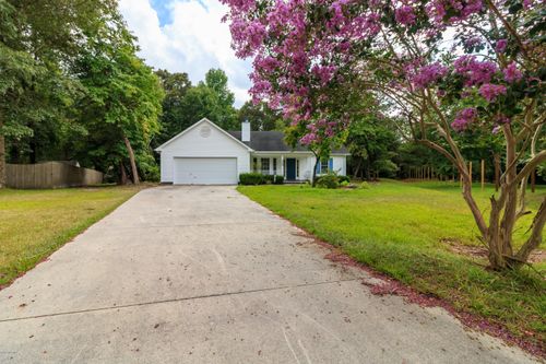 205 Shady Ct, Jacksonville, NC, 28540-8741 | Card Image