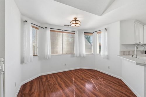9004 Crofton Court, Sacramento, CA, 95829 | Card Image