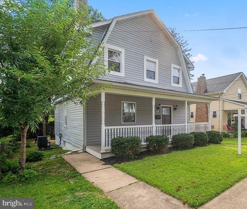 27 Glenwood Ave, BALTIMORE, MD, 21228-3429 | Card Image