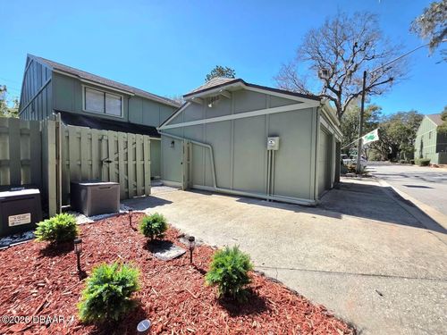 129 Pine Cone Trl, Ormond Beach, FL, 32174-4979 | Card Image