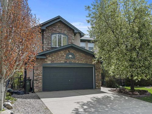 257 Crystal Shores Drive, Okotoks, AB, T1S2C5 | Card Image
