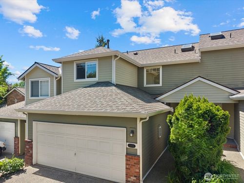 13274 Ne 182nd St, Woodinville, WA, 98072-8758 | Card Image