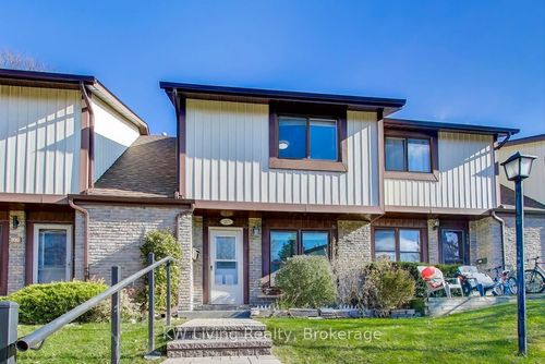 107-6650 Falconer Dr, Mississauga, ON, L5N1B5 | Card Image