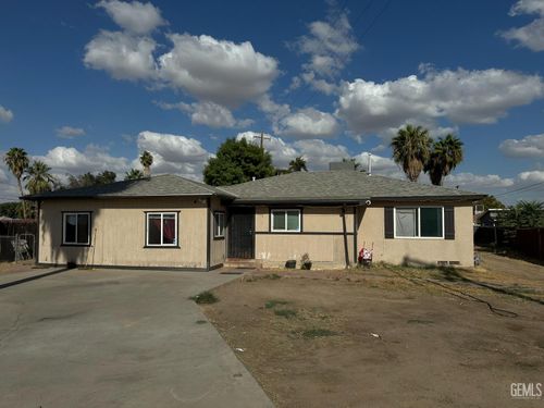 608 Covey Ave, Bakersfield, CA, 93308-4218 | Card Image