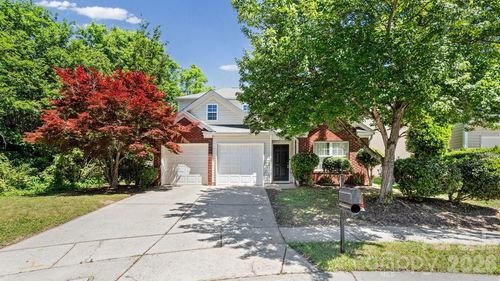 2011 Stargrass Ct, Charlotte, NC, 28213-2165 | Card Image