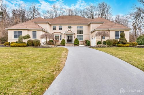 49 Summit Dr, East Brunswick, NJ, 08816-3440 | Card Image