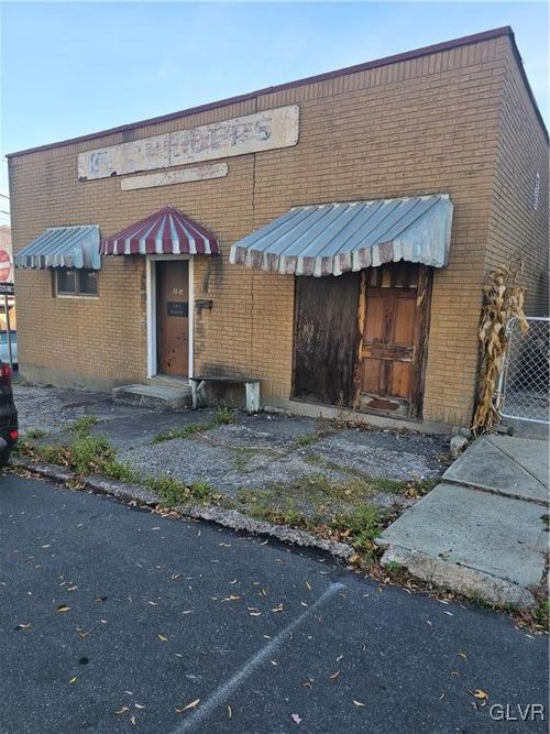 251 5th St, Coaldale, PA, 18218-1411 | Card Image