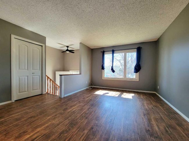 9406 81 Avenue, Home with 4 bedrooms, 2 bathrooms and 2 parking in Grande Prairie AB | Image 6