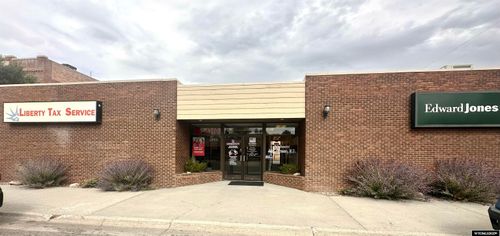 324 E Washington Ave, Riverton, WY, 82501-4353 | Card Image
