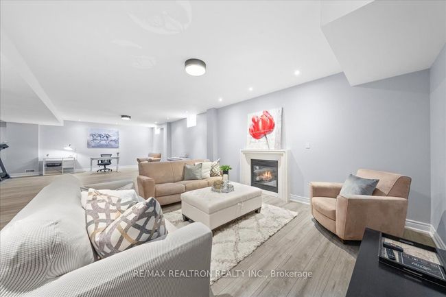 13 Fairmont Ridge Trail, House other with 5 bedrooms, 4 bathrooms and 4 parking in Nobleton ON | Image 40