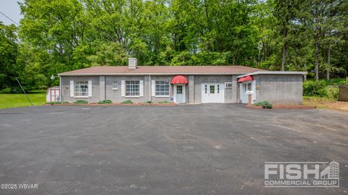 994 Vallamont Dr, Williamsport, PA, 17701-3050 | Card Image