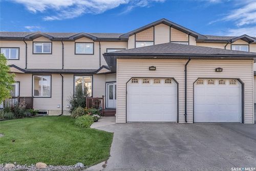 14-118 Hampton Cir, Saskatoon, SK, S7R0C9 | Card Image