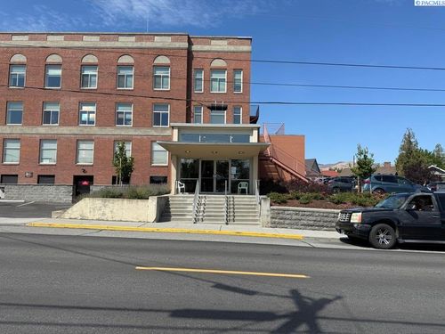 ste-1c-300 Okanogan Ave, Wenatchee, WA, 98801-6940 | Card Image