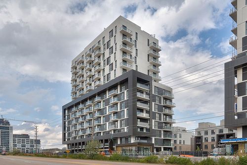 410-345 Wheat Boom Dr, Oakville, ON, L6H7X4 | Card Image