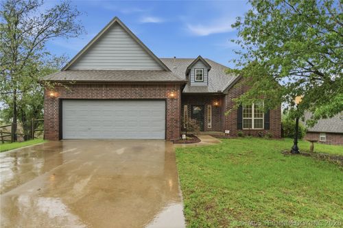 14178 N 108th East Ave, Collinsville, OK, 74021-3706 | Card Image