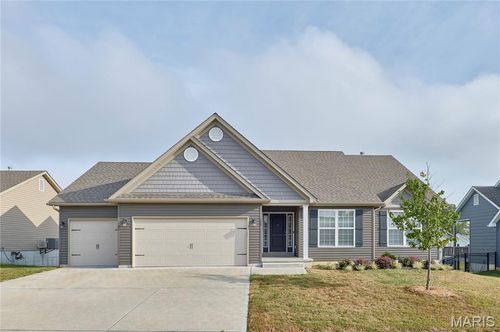 125 Hayfield Dr, Moscow Mills, MO, 63362-0416 | Card Image