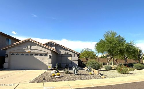 2160 E Casitas Del Rio Dr, Phoenix, AZ, 85024-7501 | Card Image