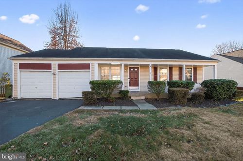 14 Braxton Dr, STERLING, VA, 20165-6010 | Card Image