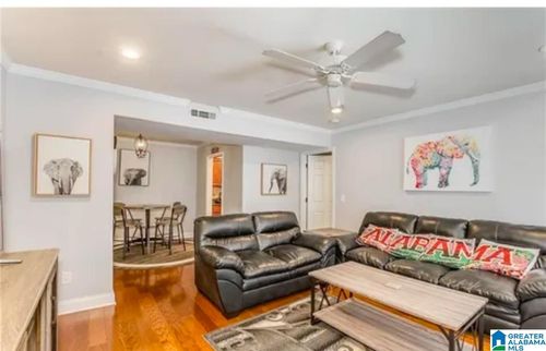 52-210 15th St, TUSCALOOSA, AL, 35401-3523 | Card Image