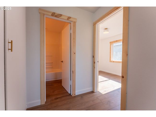 1636 Maple St, House other with 2 bedrooms, 1 bathrooms and null parking in Myrtle Point OR | Image 16