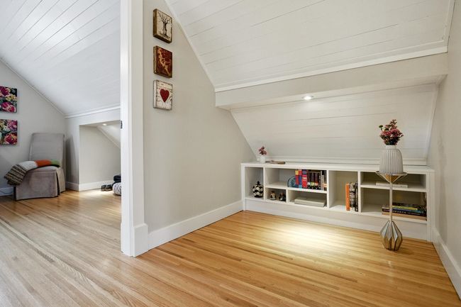 2133 St Andrews St, House other with 5 bedrooms, 3 bathrooms and 1 parking in Port Moody BC | Image 20