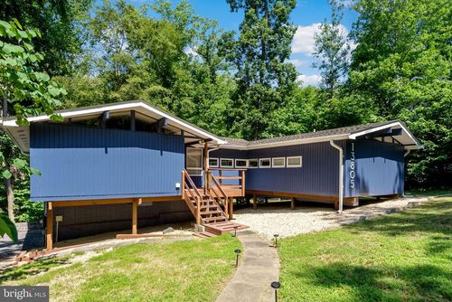 13805 Piscataway Dr, FORT WASHINGTON, MD, 20744-6637 | Card Image