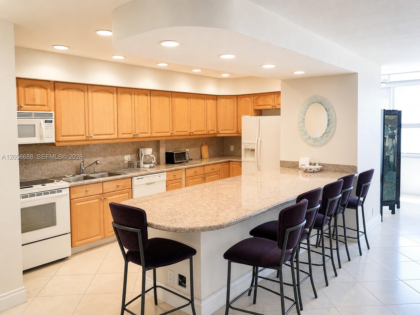 Residential in Bal Harbour 5