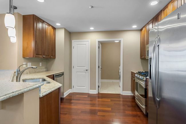 APT-112 - 1320 Riverside Ln, Condo with 2 bedrooms, 2 bathrooms and null parking in Mendota Heights MN | Image 28