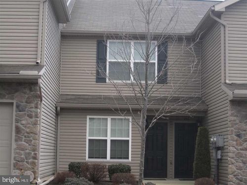 258 Thrush Dr, Hummelstown, PA, 17036-8835 | Card Image