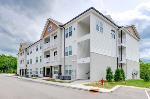 105-6411 Charlotte Road Cir, Nashville, TN, 37209-3060 | Card Image