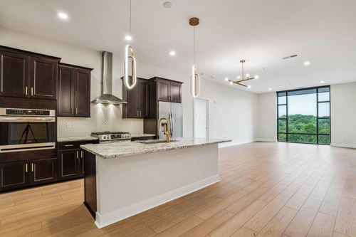 unit-404-6745 Longshore St, Dublin, OH, 43017-2673 | Card Image