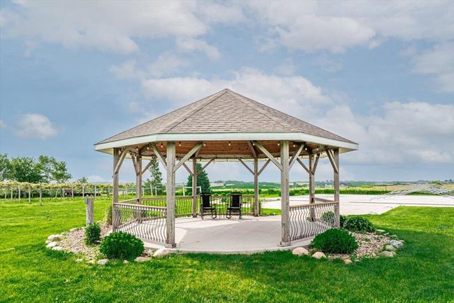 31506 Pioneer Trl, House other with 6 bedrooms, 3 bathrooms and 8 parking in Treynor IA | Image 80