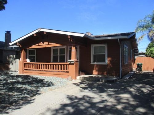524 S School St, Lodi, CA, 95240-4005 | Card Image