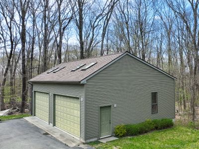 4 car detached garage | Image 3