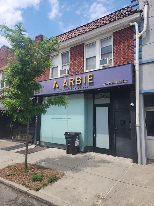 103-11 Metropolitan Ave, Forest Hills, NY, 11375-6733 | Card Image